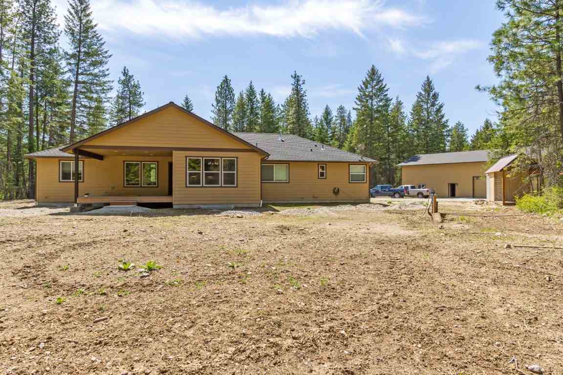 3858 White Pine Road, Unit D Loon Lake, WA 99148 - Photo 2 of 20 Gallery Image 2
