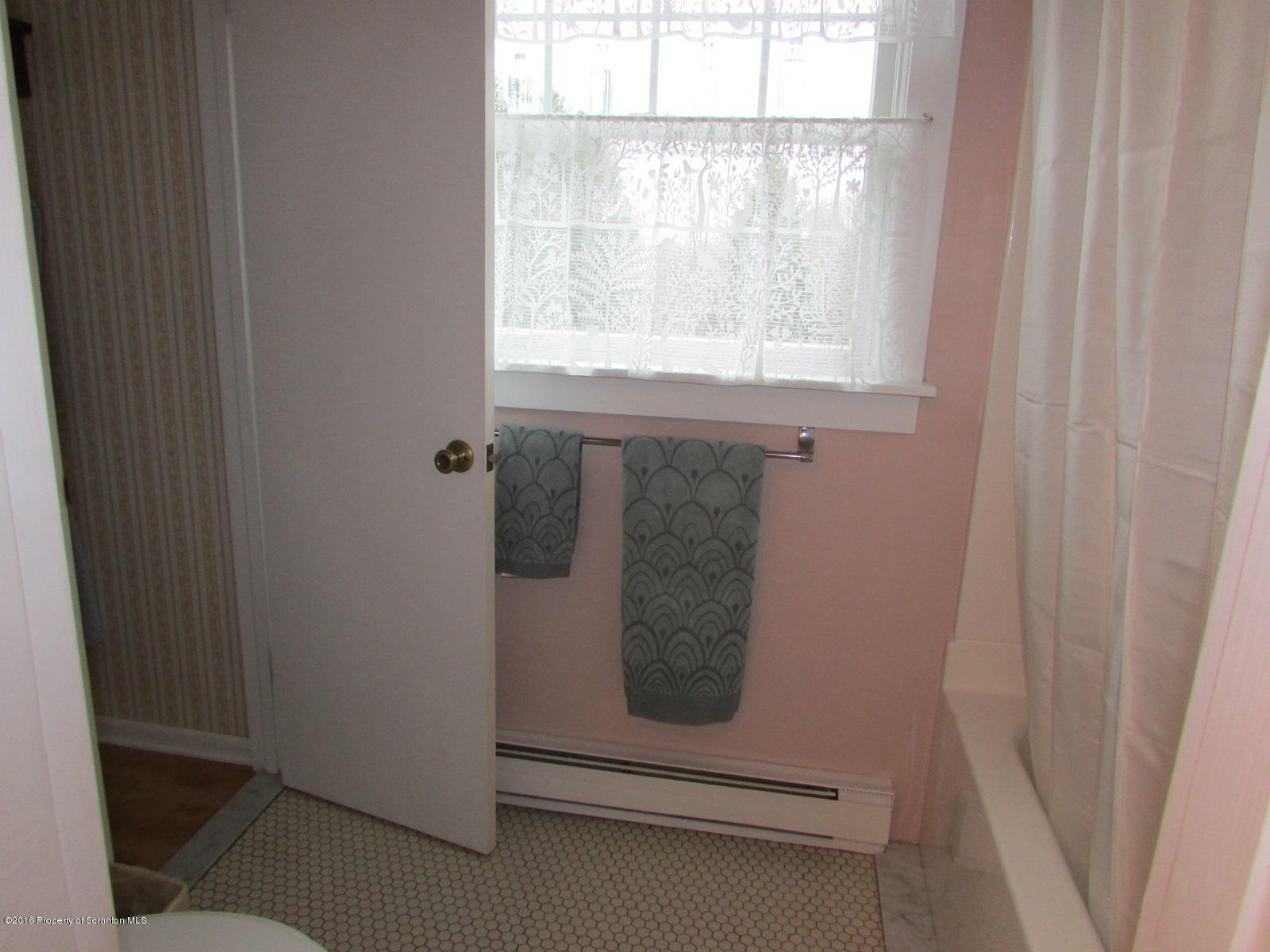 575 Mountain View Estates Road Montrose, PA 18801 - Photo 18 of 33 Gallery Image 18