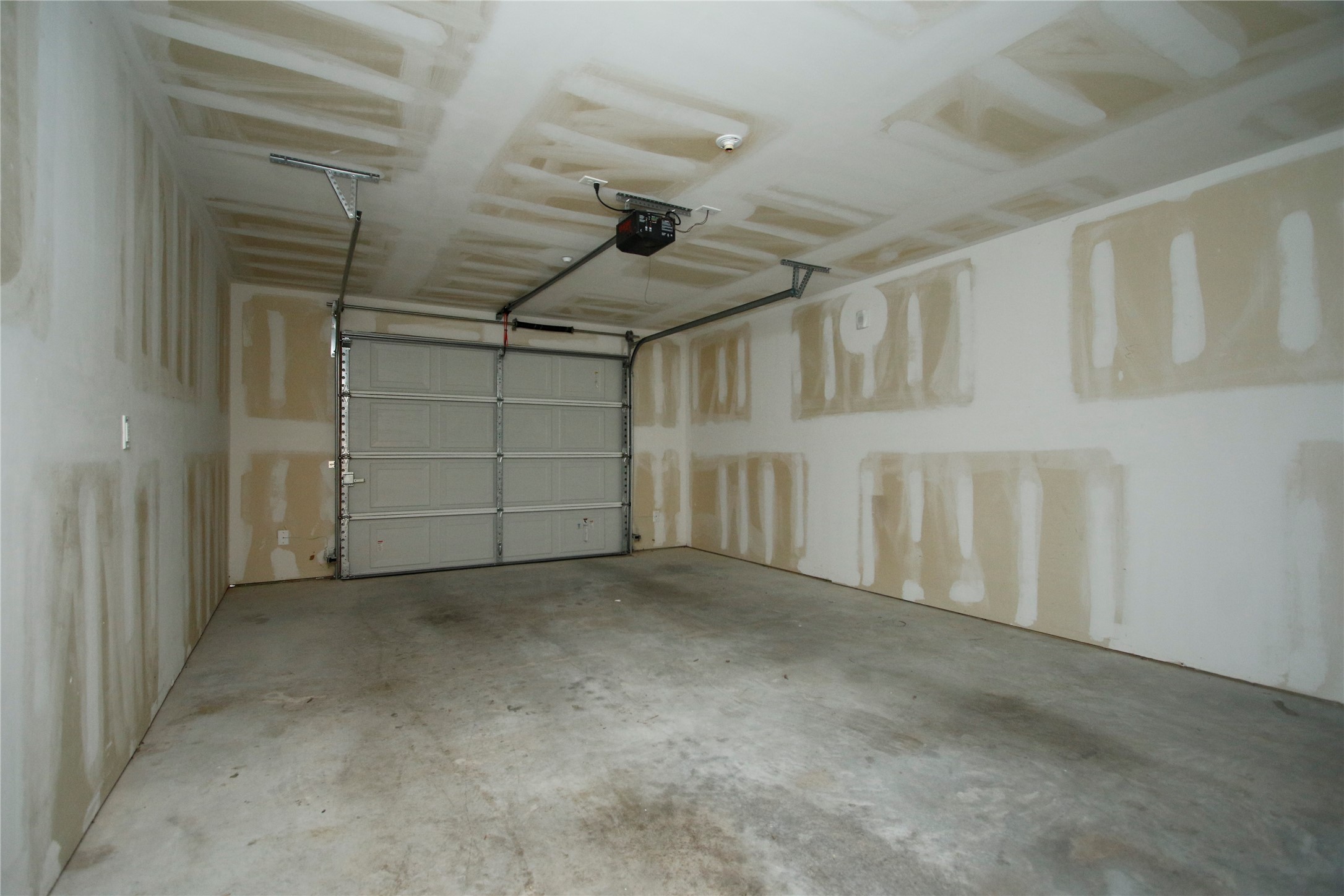 21155 Gosling Road, Unit 22A Spring, TX 77388 - Photo 23 of 28 a view of empty room