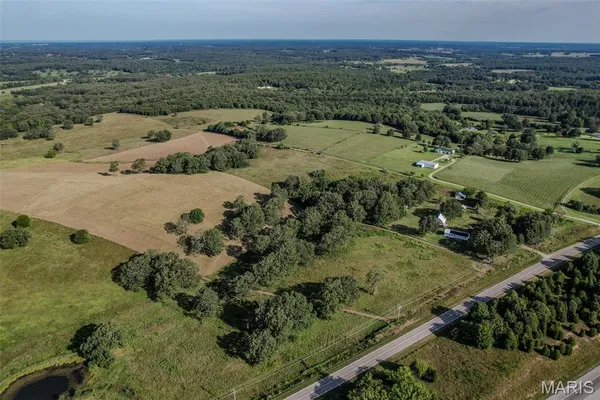 $175,000 | 25 Route 66 Lebanon Mo 65536, Lebanon, MO 65536