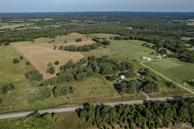 $200,000 | 25 Route 66 Lebanon Mo 65536, Lebanon, MO 65536