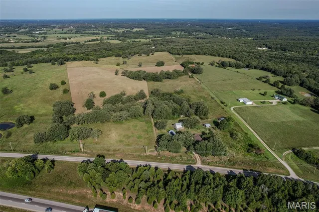 $200,000 | 25 Route 66 Lebanon Mo 65536, Lebanon, MO 65536