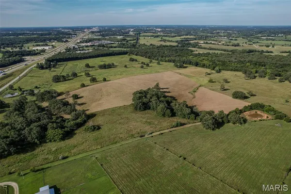 $175,000 | 25 Route 66 Lebanon Mo 65536, Lebanon, MO 65536