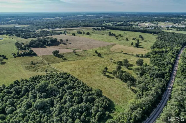 $200,000 | 25 Route 66 Lebanon Mo 65536, Lebanon, MO 65536