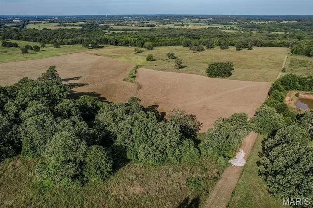 $200,000 | 25 Route 66 Lebanon Mo 65536, Lebanon, MO 65536