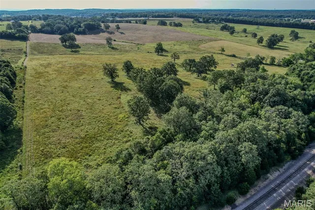 $200,000 | 25 Route 66 Lebanon Mo 65536, Lebanon, MO 65536