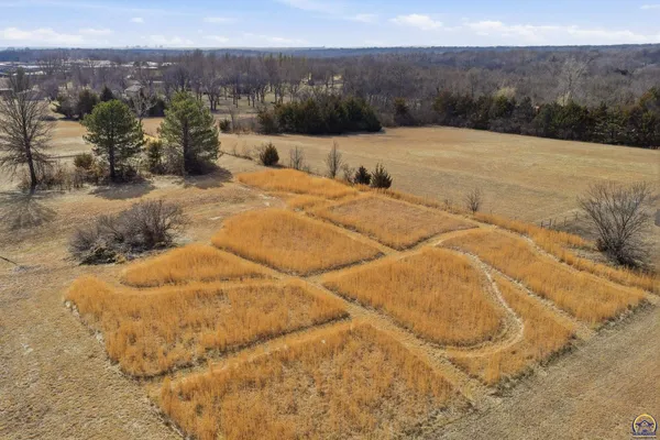 $285,000 | 4439 Northeast Meriden Road, Topeka, KS 66617