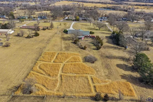 $285,000 | 4439 Northeast Meriden Road, Topeka, KS 66617