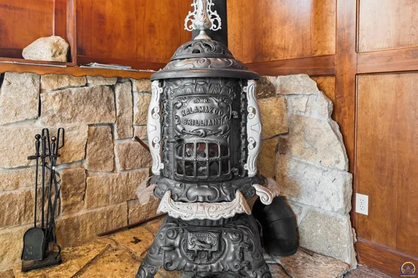 $285,000 | 4439 Northeast Meriden Road, Topeka, KS 66617