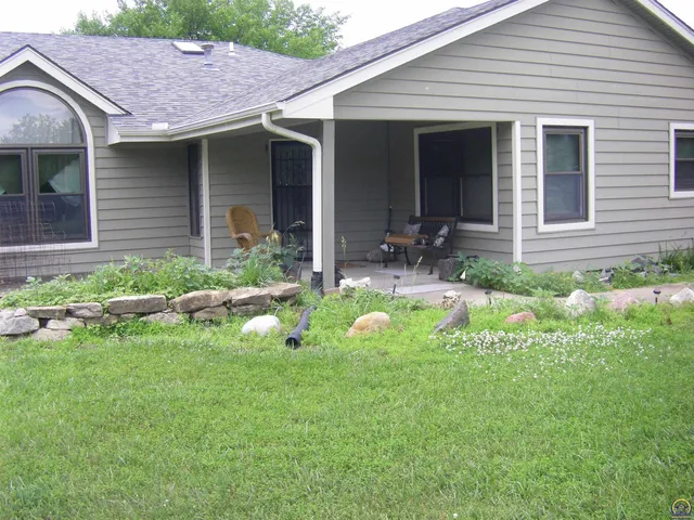 $285,000 | 4439 Northeast Meriden Road, Topeka, KS 66617