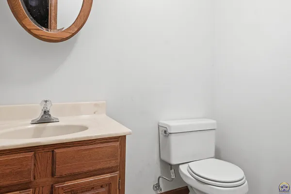 $285,000 | 4439 Northeast Meriden Road, Topeka, KS 66617