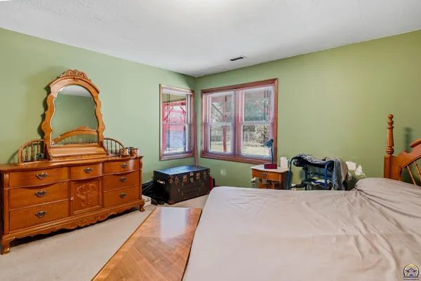 $285,000 | 4439 Northeast Meriden Road, Topeka, KS 66617