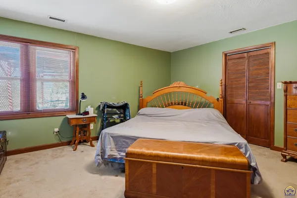 $285,000 | 4439 Northeast Meriden Road, Topeka, KS 66617