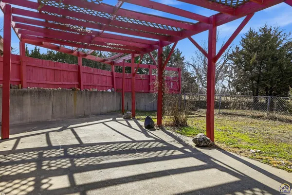 $285,000 | 4439 Northeast Meriden Road, Topeka, KS 66617