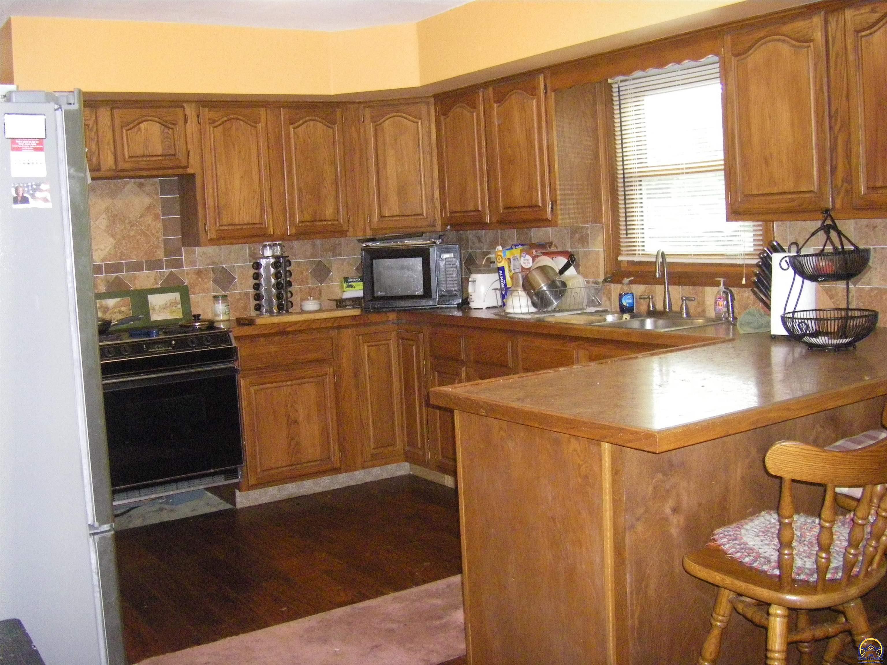 4439 Northeast Meriden Road Topeka, KS 66617 - Photo 4 of 24