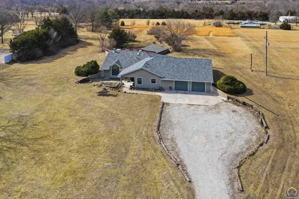 $285,000 | 4439 Northeast Meriden Road, Topeka, KS 66617