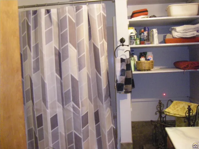 $285,000 | 4439 Northeast Meriden Road, Topeka, KS 66617