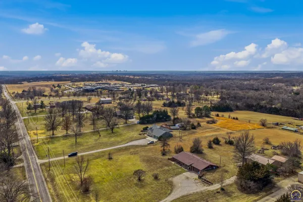 $285,000 | 4439 Northeast Meriden Road, Topeka, KS 66617