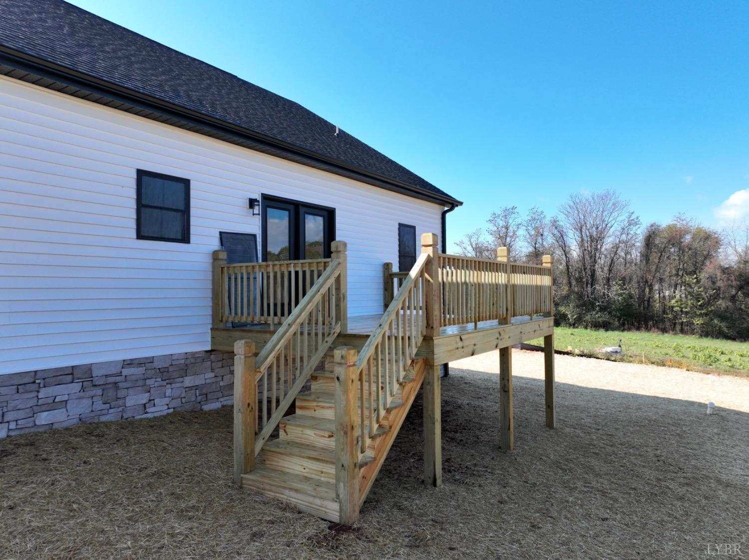 1332 Wells Road Bedford, VA 24523 - Photo 10 of 39 Gallery Image 10