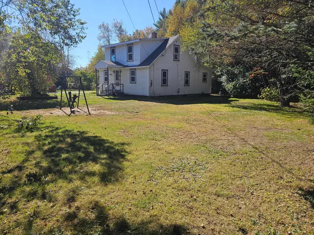 $275,000 | 19 Aylward Avenue, Swanzey, NH 03446