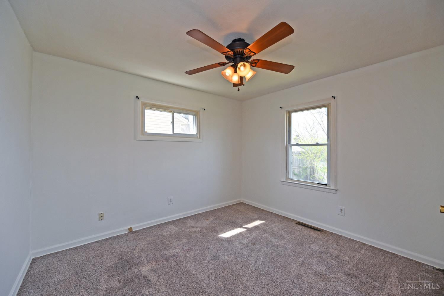 3 Chestnut Street Franklin, OH 45005 - Photo 21 of 30 Bedroom 2