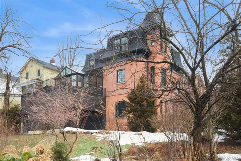 $2,350,000 | 33 Davis Street, Beacon, NY 12508