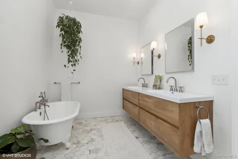 $2,350,000 | 33 Davis Street, Beacon, NY 12508