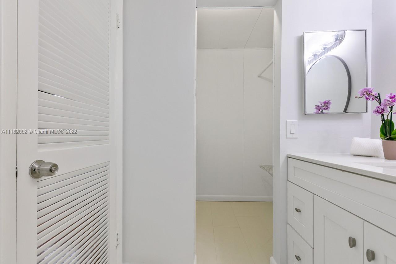 3490 Foxcroft Road, Unit B112 Miramar, FL 33025 - Photo 25 of 35