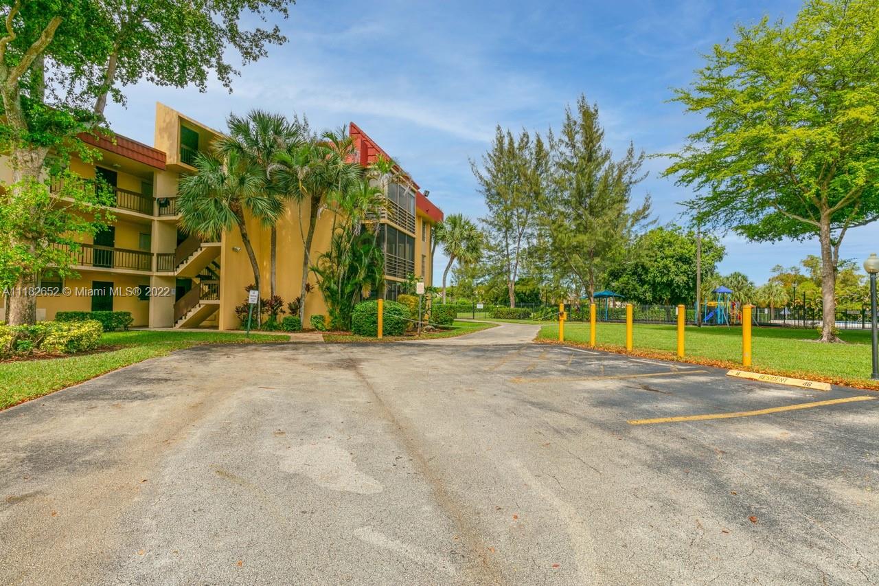 3490 Foxcroft Road, Unit B112 Miramar, FL 33025 - Photo 3 of 35