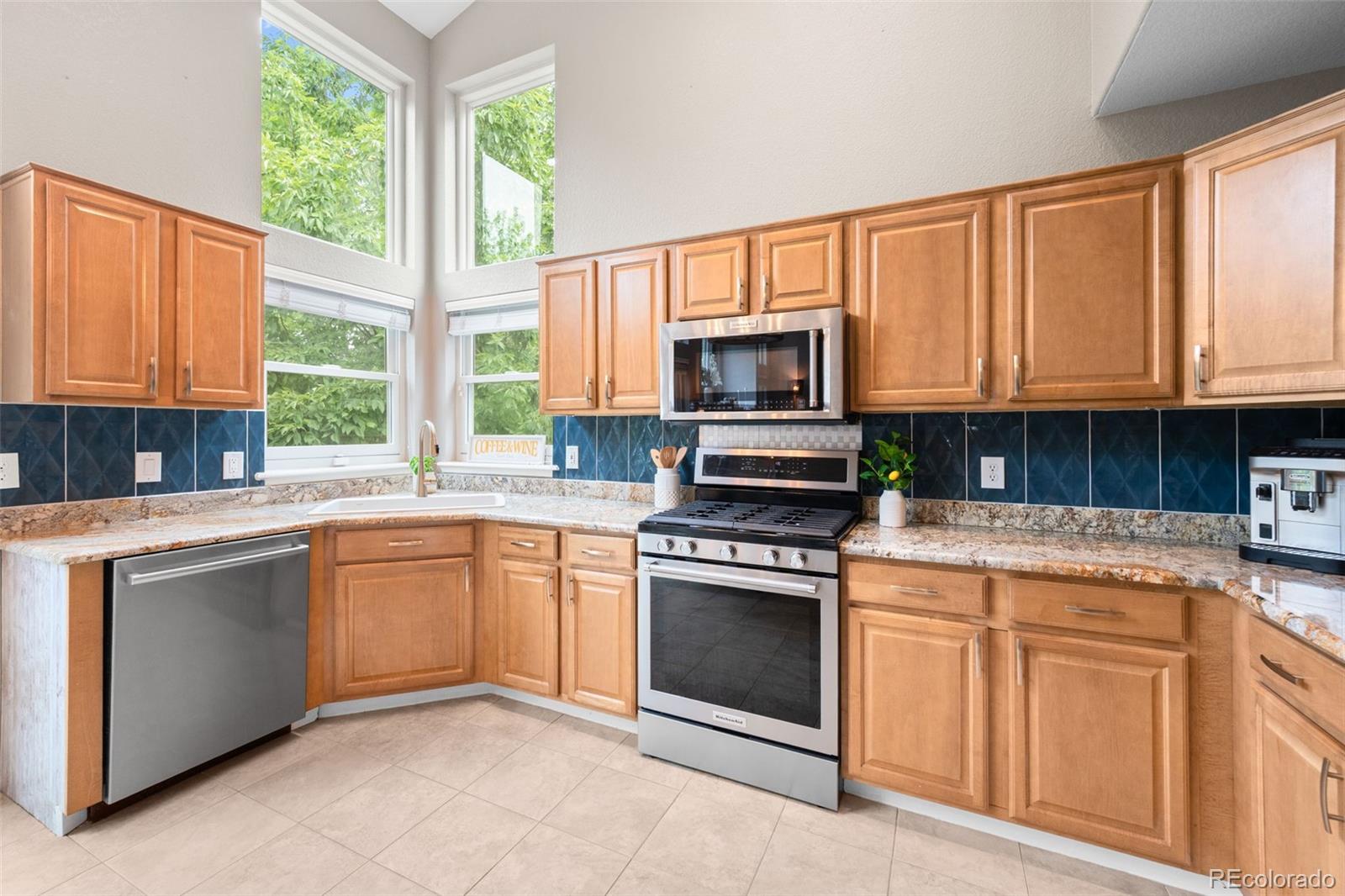 9868 Sylvestor Road Highlands Ranch, CO 80129 - Photo 17 of 49 Gallery Image 17