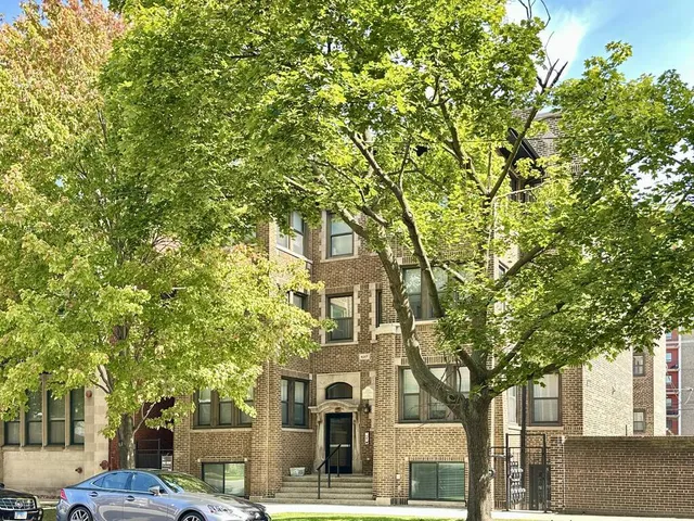 $2,295 | 4117 South Michigan Avenue, Unit GS, Chicago, IL 60653