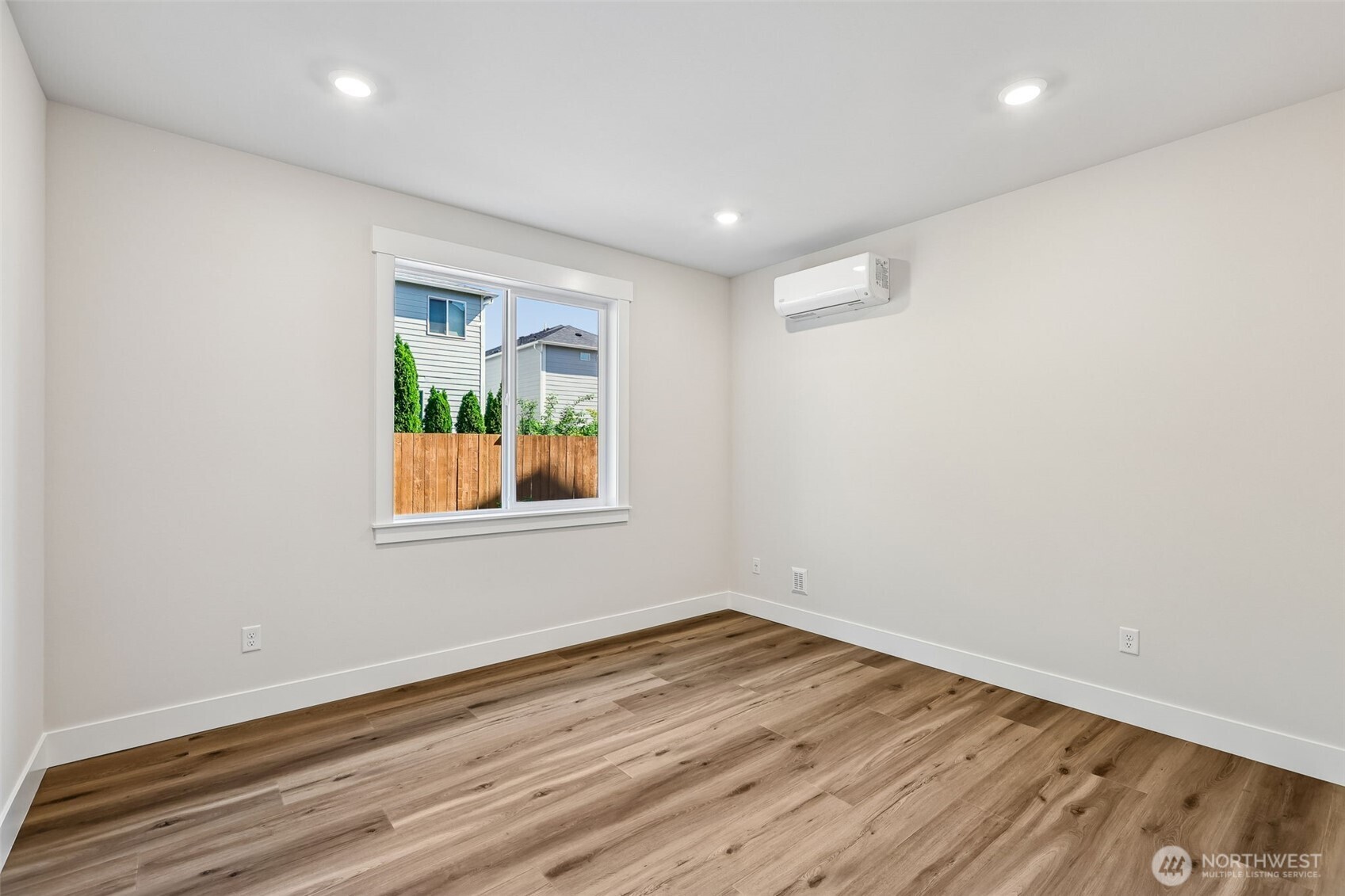 306 182nd Place Southeast Bothell, WA 98012 - Photo 16 of 28