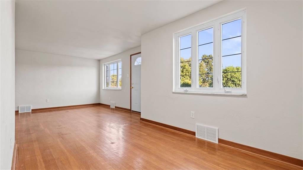 4324 Reece Drive Pittsburgh, PA 15227 - Photo 13 of 44 Gallery Image 13