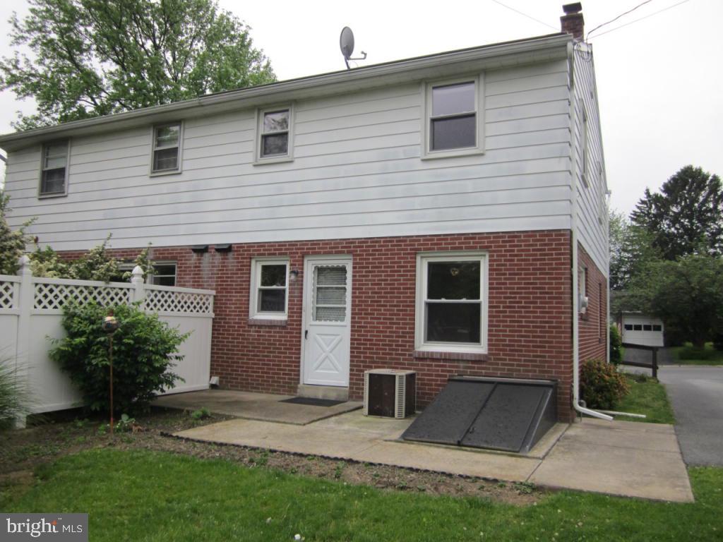 1733 Hemlock Road Lancaster, PA 17603 - Photo 13 of 14 Gallery Image 13