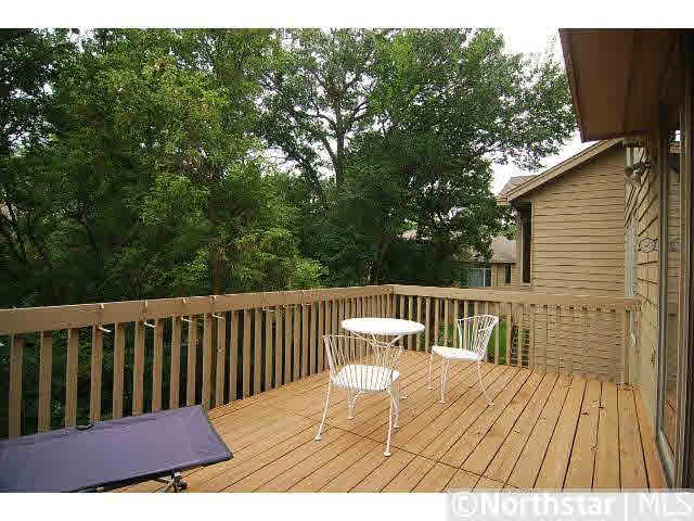 8928 Hunters Way Apple Valley, MN 55124 - Photo 15 of 15