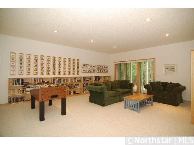 8928 Hunters Way Apple Valley, MN 55124 - Photo 10 of 15