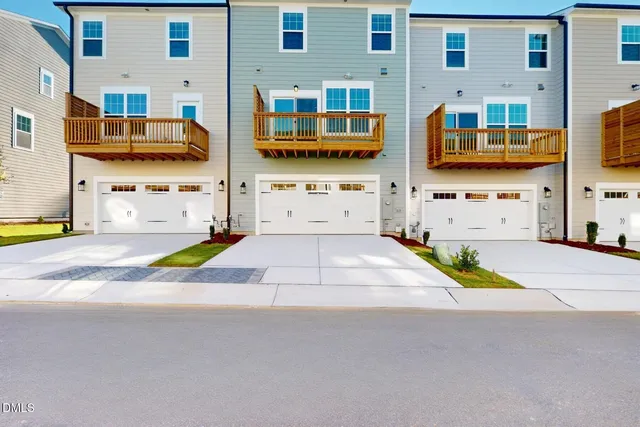 $525,000 | 5019 Jowett's Walk Drive, Unit 33, Cary, NC 27519