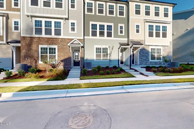 $525,000 | 5019 Jowett's Walk Drive, Unit 33, Cary, NC 27519