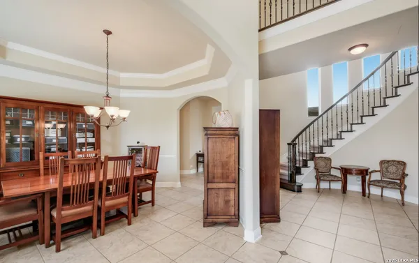 $3,900 | 18211 Branson Falls, San Antonio, TX 78255