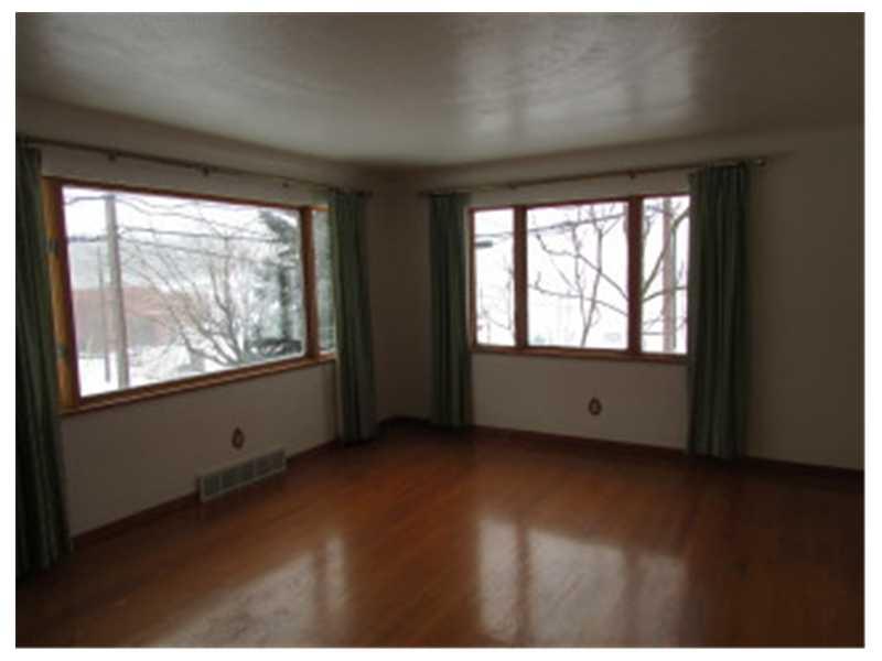 1242 State Road Monessen, PA 15062 - Photo 4 of 11 Living Room.