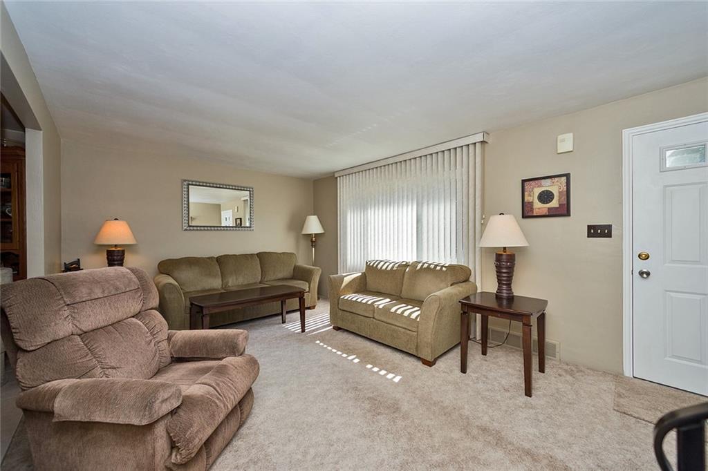 1910 O'Block Road Pittsburgh, PA 15239 - Photo 2 of 25 Gallery Image 2