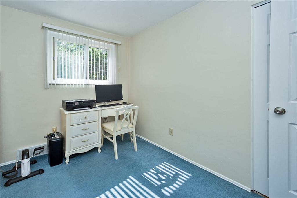 1910 O'Block Road Pittsburgh, PA 15239 - Photo 12 of 25 Gallery Image 12