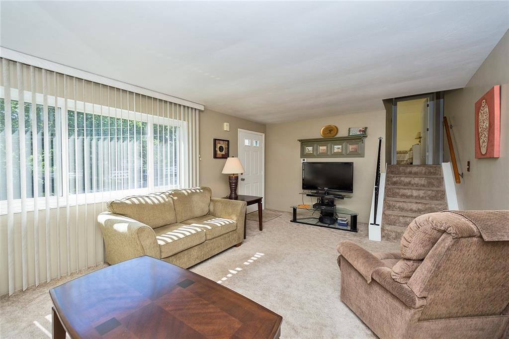 1910 O'Block Road Pittsburgh, PA 15239 - Photo 3 of 25 Gallery Image 3