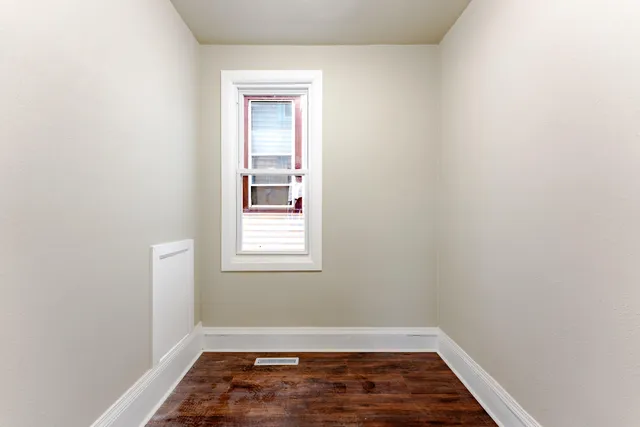 $249,900 | 1815 West Becher Street, Milwaukee, WI 53215