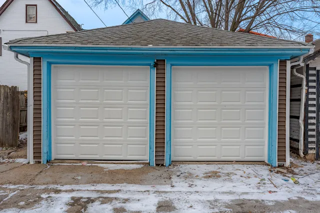 $249,900 | 1815 West Becher Street, Milwaukee, WI 53215