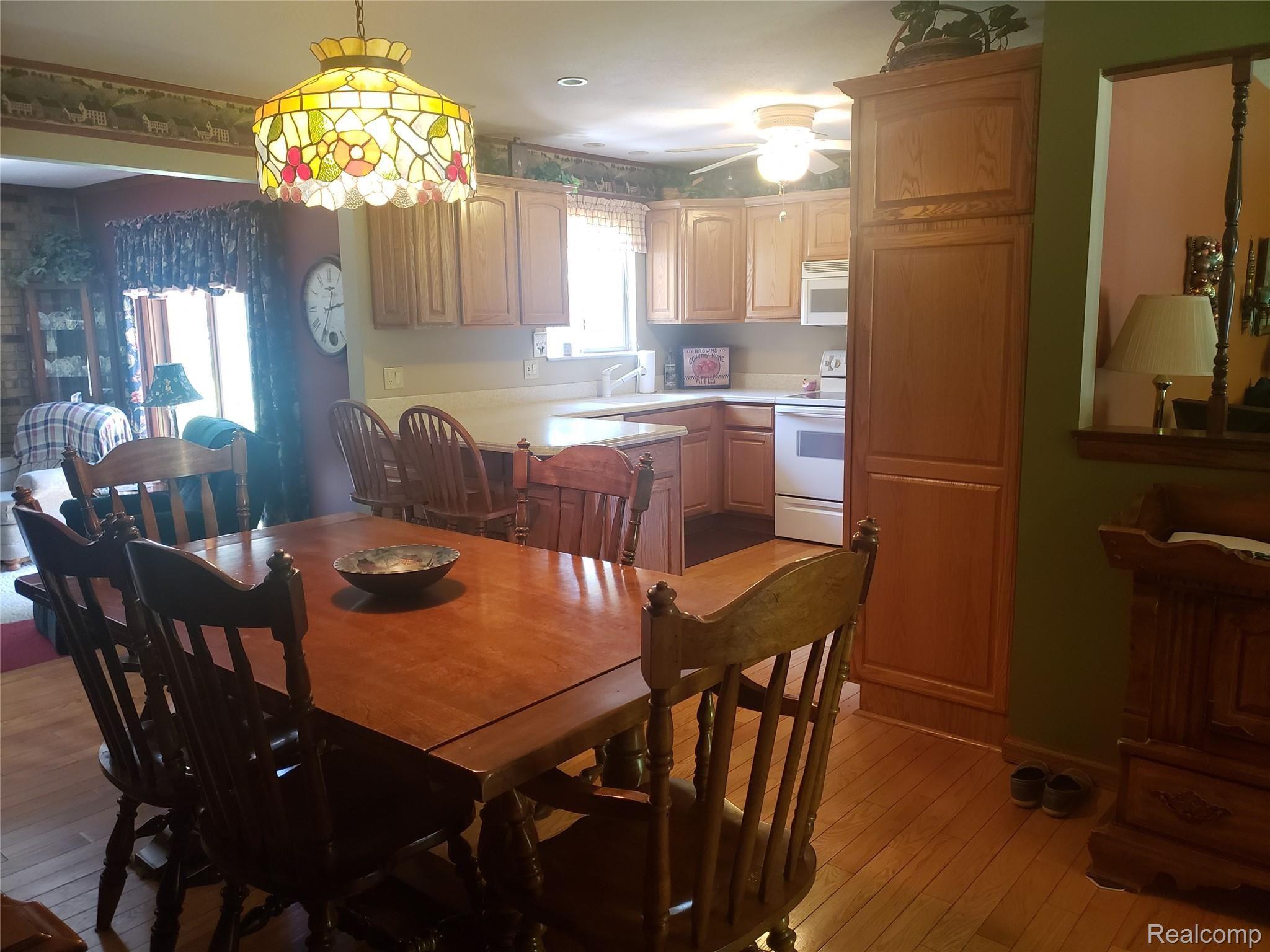 875 Gulley Road Howell, MI 48843 - Photo 19 of 30 19.jpg