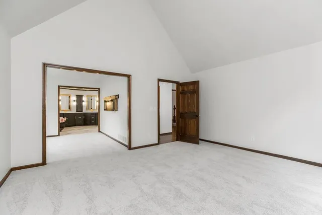 $529,000 | 101 Northwest 44th Street, Kansas City, MO 64116