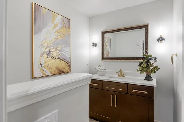 $529,000 | 101 Northwest 44th Street, Kansas City, MO 64116