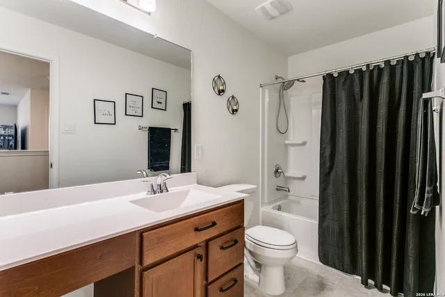 $275,000 | 10513 Salitrillo Bend, Converse, TX 78109