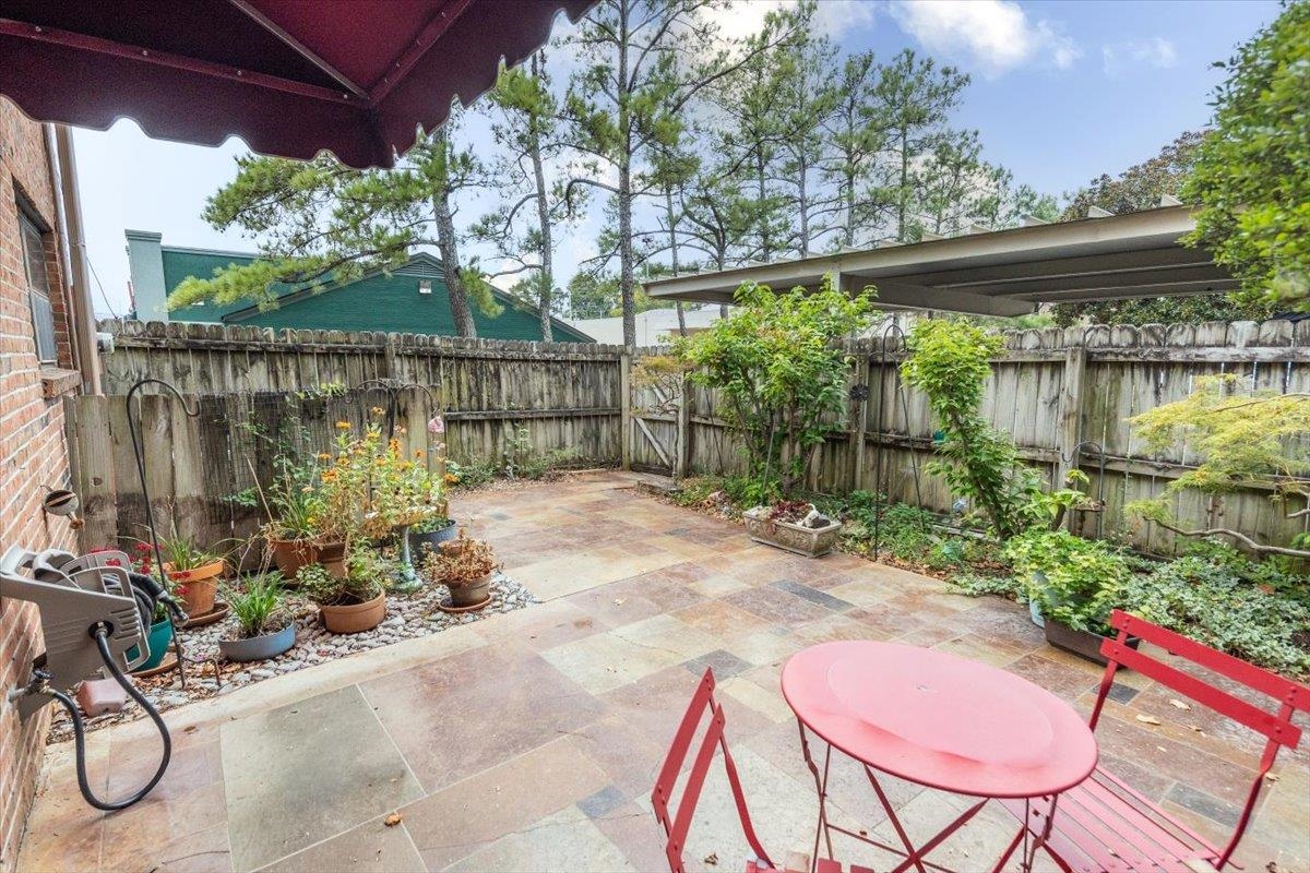 885 South Yates Road, Unit 8 Memphis, TN 38120 - Photo 15 of 28 Gallery Image 15